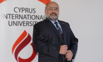 UKU Prof. Dr. Barlas Aytaçoğlu covid-19’un hamilelere etkileri oldugu sonucuna ulastı